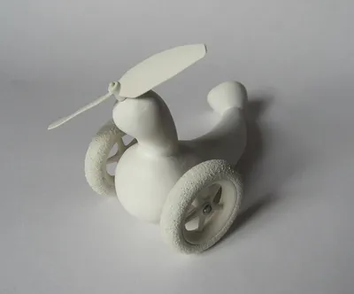 sculptuur 15, object in gips, kunststof,