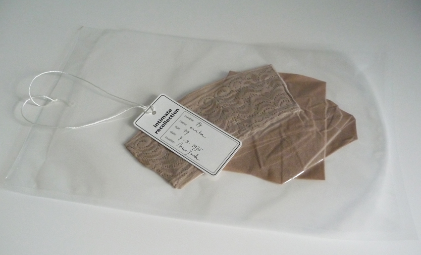 Intimate recollection – vacuüm verpakte kous, Parcours d'amour 2014